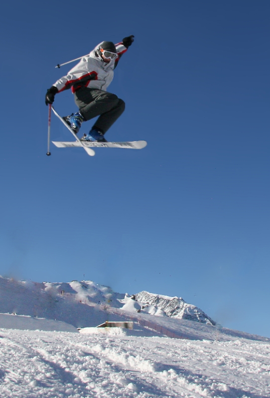 Ski jump, Val d'Isere France 20.jpg - Ski jump